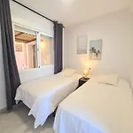 Апартаменты 1º Linea De Playa En Pleno Centro De